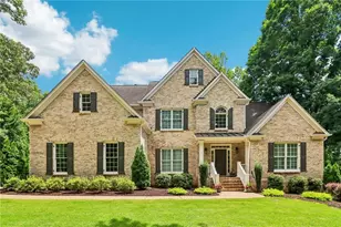 1035 Lillian Dr, Alpharetta, GA 30004 - Photo 1