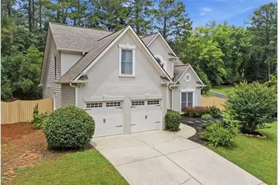 1027 Deer Hollow Drive, Woodstock, GA 30189 - Photo 6