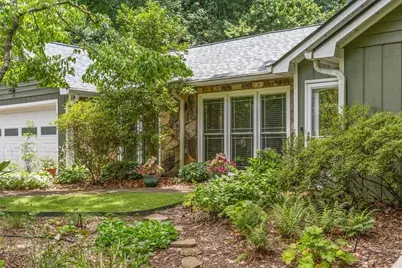 4455 Dunmovin Drive NW, Kennesaw, GA 30144 - Photo 4