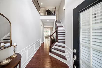 114 Bradford Drive, Atlanta, GA 30328 - Photo 4
