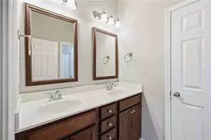114 Bradford Dr, Atlanta, GA 30328 - Photo 32