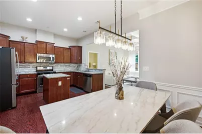 114 Bradford Drive, Atlanta, GA 30328 - Photo 10