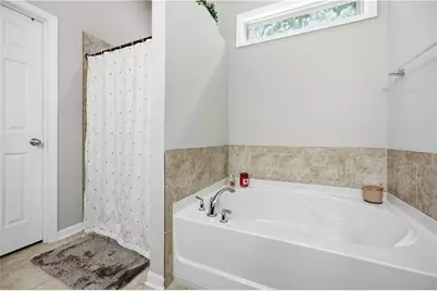 114 Bradford Drive, Atlanta, GA 30328 - Photo 18