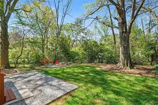 1201 Walker Dr, Decatur, GA 30030 - Photo 32