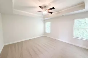 11916 Lovejoy Crossing Pl, Hampton, GA 30228 - Photo 4