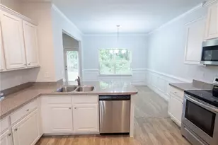 11916 Lovejoy Crossing Pl, Hampton, GA 30228 - Photo 10