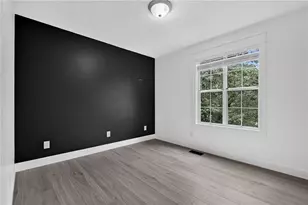 1042 Braddock Cir, Woodstock, GA 30189 - Photo 18