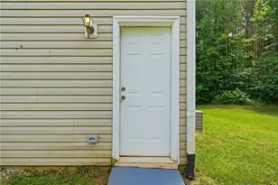 673 Effie Dr, Lawrenceville, GA 30045 - Photo 32