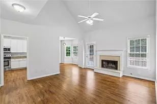 199 Pine Crescent, Newnan, GA 30265 - Photo 4