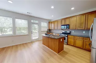 635 Grove Manor Park, Suwanee, GA 30024 - Photo 8