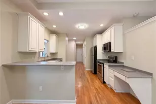 797 Deerwood Dr, Stockbridge, GA 30281 - Photo 2