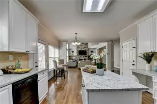 1400 Cresthaven Ln, Lawrenceville, GA 30043 - Photo 16