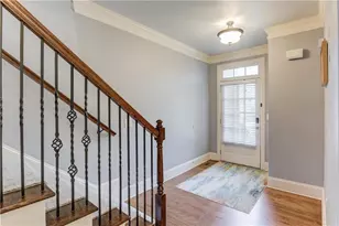 5885 Vista Brook Dr, Suwanee, GA 30024 - Photo 4