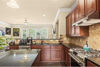 5936 Norfolk Chase Rd, Peachtree Corners, GA 30092 - Photo 8