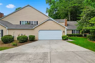 128 Great Oaks Ln, Roswell, GA 30075 - Photo 4