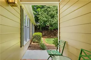 128 Great Oaks Ln, Roswell, GA 30075 - Photo 46
