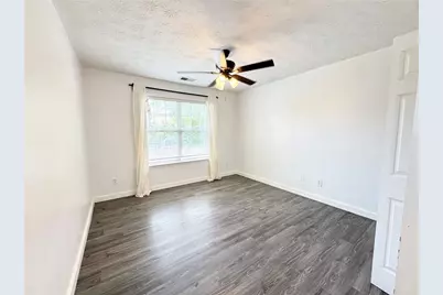 109 Oak Green Drive, Lawrenceville, GA 30044 - Photo 6