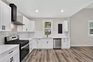 16 Berry Ave, Newnan, GA 30263 - Photo 20