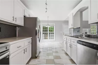 36 Elmwood Place NE, Cartersville, GA 30121 - Photo 2