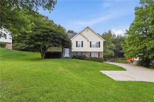 36 Elmwood Pl NE, Cartersville, GA 30121 - Photo 1