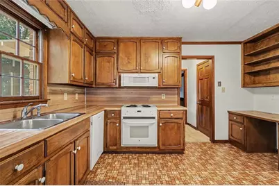 1903 Colony Oaks Drive, Snellville, GA 30078 - Photo 18