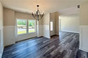 4250 Shirebrook Trail, Hoschton, GA 30548 - Photo 4