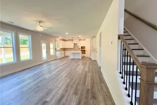 4250 Shirebrook Trail, Hoschton, GA 30548 - Photo 8