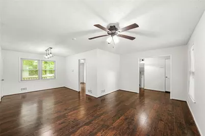 1469 W Rock Court, Stone Mountain, GA 30088 - Photo 22