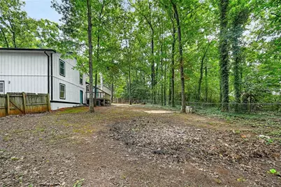 1469 W Rock Court, Stone Mountain, GA 30088 - Photo 44