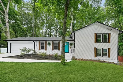 1469 W Rock Court, Stone Mountain, GA 30088 - Photo 1