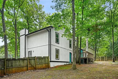 1469 W Rock Court, Stone Mountain, GA 30088 - Photo 54
