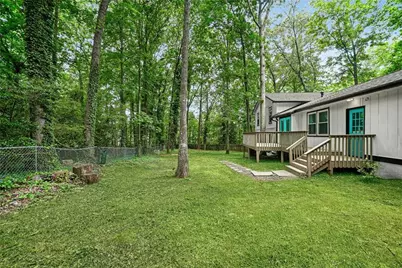 1469 W Rock Court, Stone Mountain, GA 30088 - Photo 46