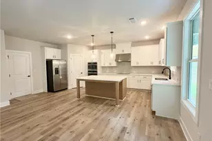 4270 Shirebrook Trail, Hoschton, GA 30548 - Photo 12