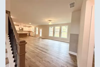 4270 Shirebrook Trail, Hoschton, GA 30548 - Photo 10