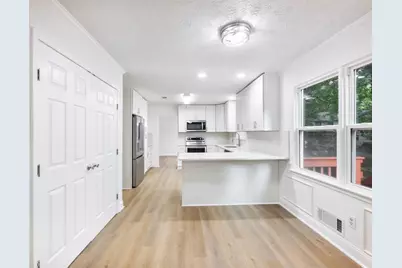 4984 Willow Overlook, Stone Mountain, GA 30088 - Photo 16