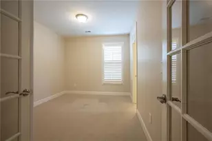 4042 Lavender Point, Gainesville, GA 30504 - Photo 18
