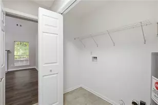 5482 Riverside Dr, Sugar Hill, GA 30518 - Photo 16