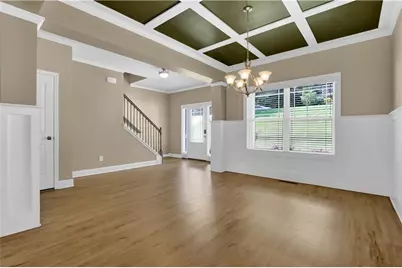 3929 Camden Court, Gainesville, GA 30506 - Photo 4