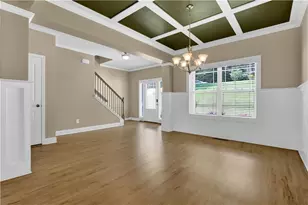 3929 Camden Ct, Gainesville, GA 30506 - Photo 4