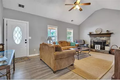 465 Berkshire Drive, Covington, GA 30016 - Photo 4