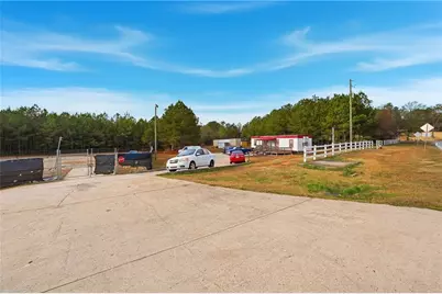 1052 B Carl-Bethlehem Road, Winder, GA 30680 - Photo 10
