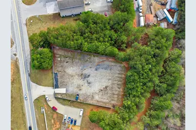 1052 B Carl-Bethlehem Road, Winder, GA 30680 - Photo 2