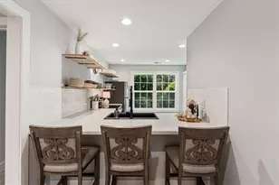 302 Teal Ct, Roswell, GA 30076 - Photo 8