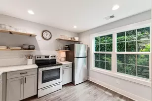 302 Teal Ct, Roswell, GA 30076 - Photo 4