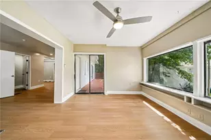 967 Lake Dr, Snellville, GA 30039 - Photo 16
