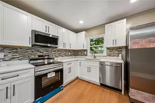 967 Lake Dr, Snellville, GA 30039 - Photo 12