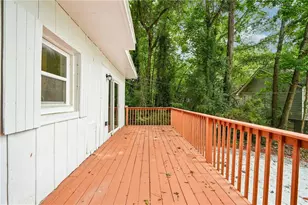 967 Lake Dr, Snellville, GA 30039 - Photo 8