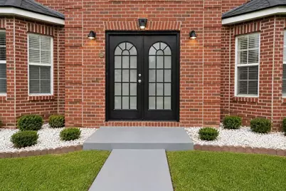 6740 Hill Creek Cove, Lithonia, GA 30058 - Photo 4