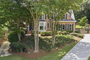 112 Grandcrest Dr, Suwanee, GA 30024 - Photo 1