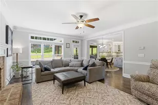 112 Grandcrest Dr, Suwanee, GA 30024 - Photo 10